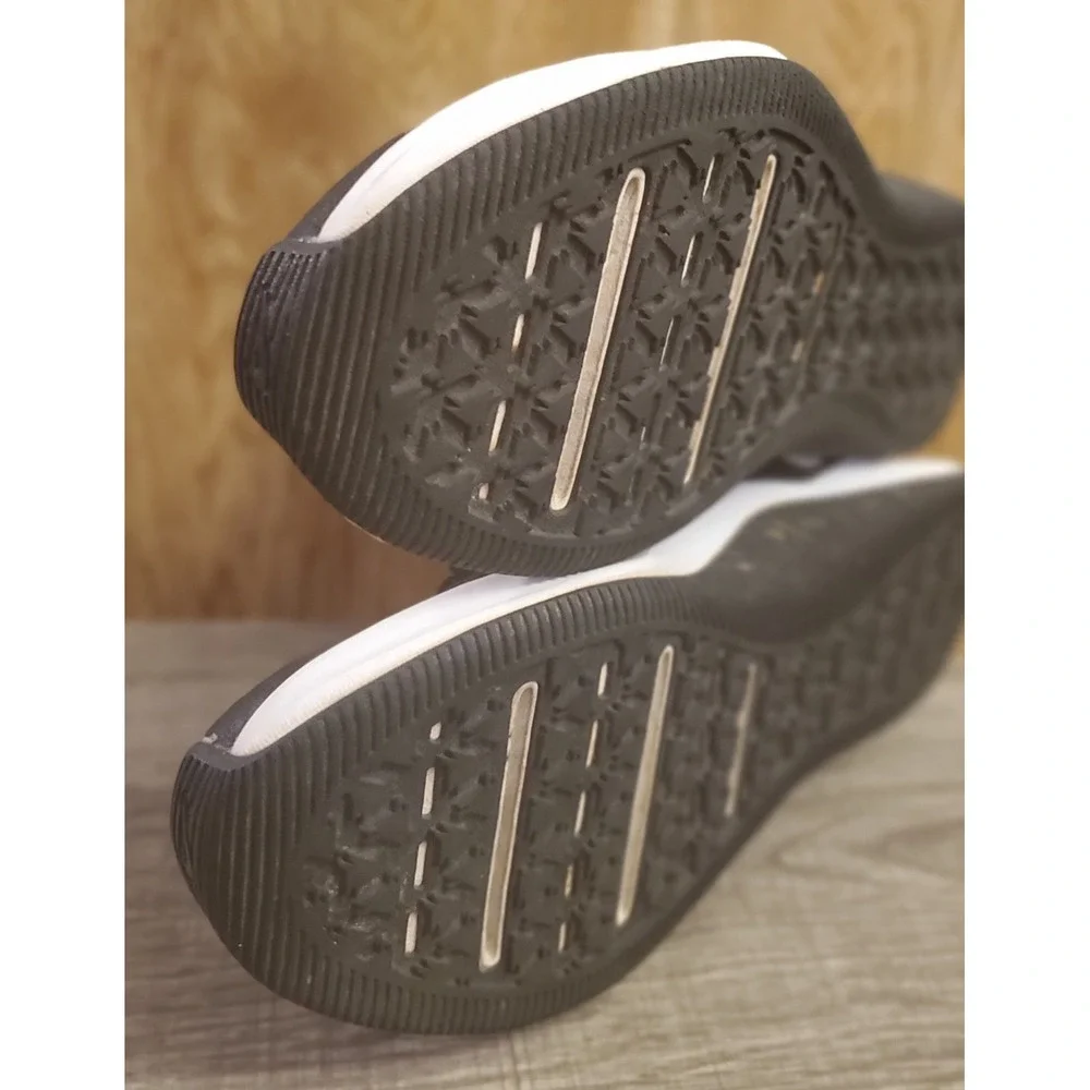 Nike MC Trainer Running Shoes Women's Size 9 Black‎